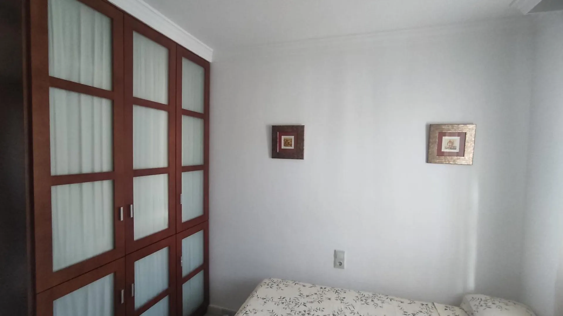 דירות טורמולינוס Carihuela Sol ספרד